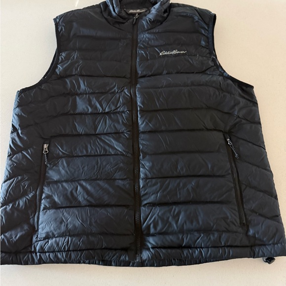 Eddie Bauer Other - Eddie Bauer Men's Black Puffer Vest Size Large